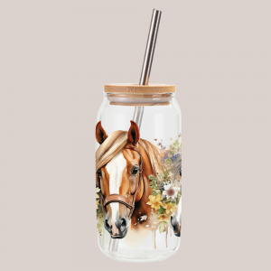 Glas met houten dop en rietje: 3 paarden