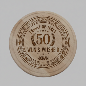 Gegraveerd sevilla 103 Borrelplank "Wijn & Wijsheid" – Gepersonaliseerd Cadeau 50 Jaar